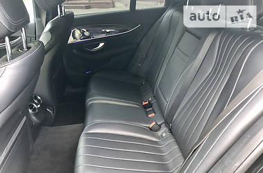 Седан Mercedes-Benz E-Class 2017 в 