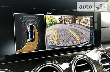 Седан Mercedes-Benz E-Class 2017 в 