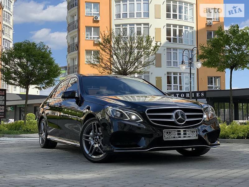 Седан Mercedes-Benz E-Class 2014 в Ивано-Франковске