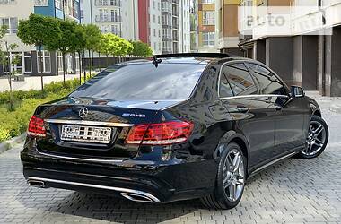 Седан Mercedes-Benz E-Class 2014 в Івано-Франківську