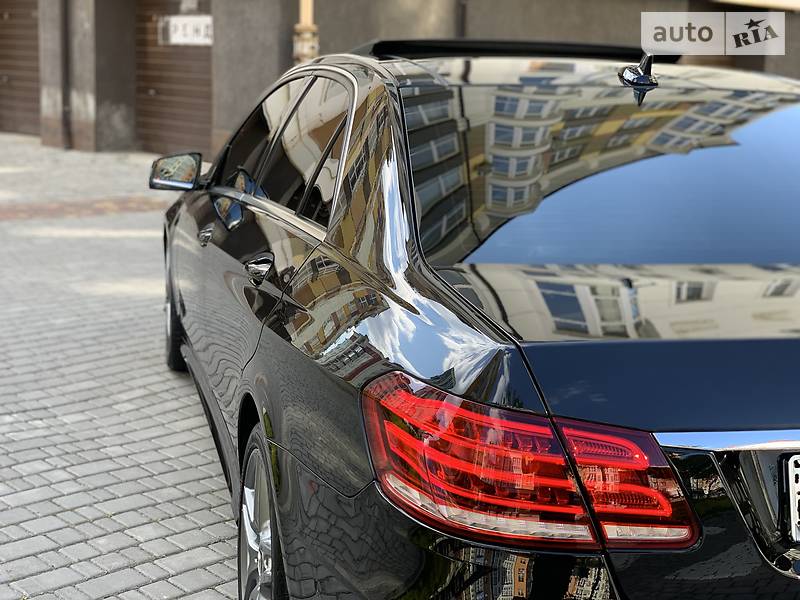 Седан Mercedes-Benz E-Class 2014 в Ивано-Франковске