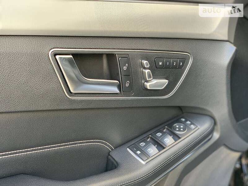 Седан Mercedes-Benz E-Class 2014 в Ивано-Франковске