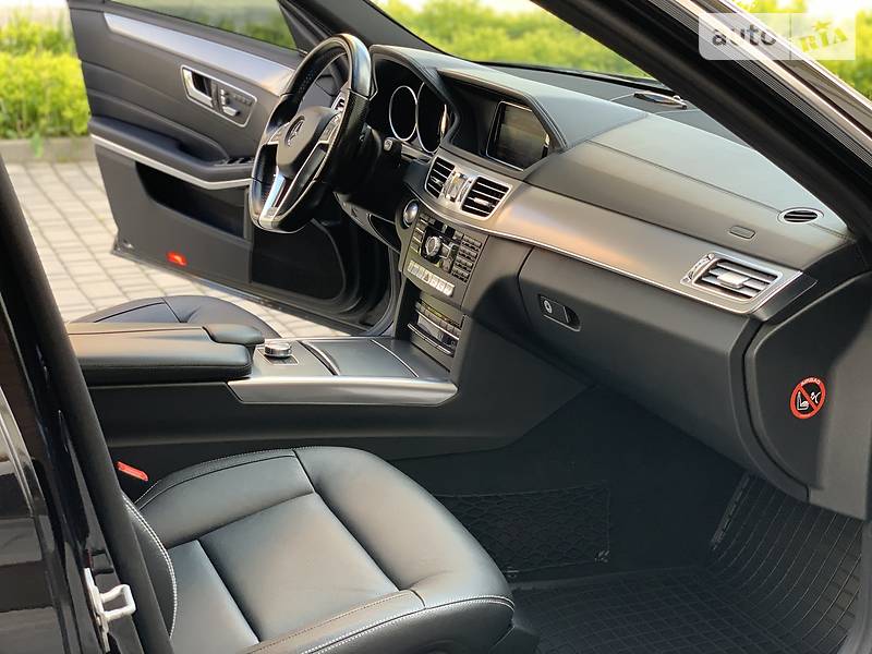Седан Mercedes-Benz E-Class 2014 в Ивано-Франковске