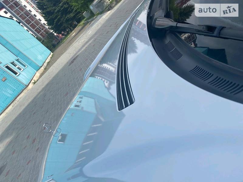 Седан Mercedes-Benz E-Class 2000 в Коломиї