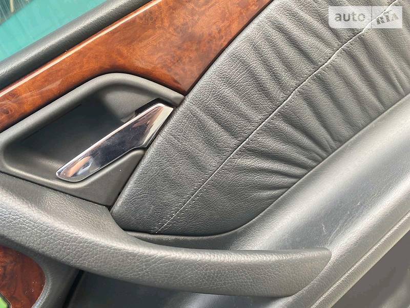 Седан Mercedes-Benz E-Class 2000 в Коломиї