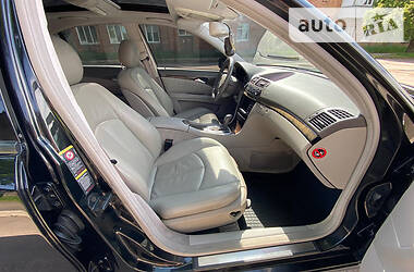 Седан Mercedes-Benz E-Class 2004 в 