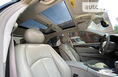 Седан Mercedes-Benz E-Class 2004 в 