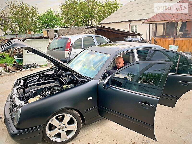 Седан Mercedes-Benz E-Class 1999 в Чернигове фото Седан Mercedes-Benz E-Class 1999 в Чернигове