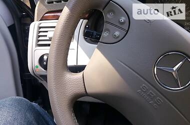 Седан Mercedes-Benz E-Class 2001 в 