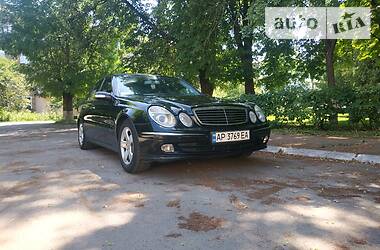 Седан Mercedes-Benz E-Class 2005 в 