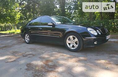 Седан Mercedes-Benz E-Class 2005 в 
