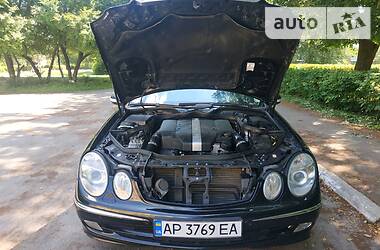 Седан Mercedes-Benz E-Class 2005 в 