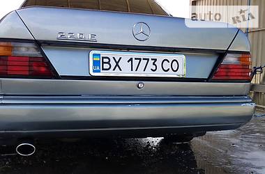 Седан Mercedes-Benz E-Class 1993 в Збараже