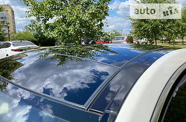 Купе Mercedes-Benz E-Class 2010 в 