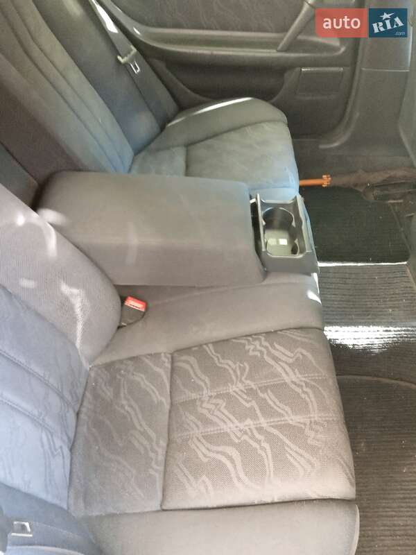 Седан Mercedes-Benz E-Class 1998 в Одесі