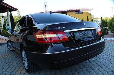 Седан Mercedes-Benz E-Class 2010 в 