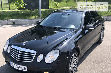 Седан Mercedes-Benz E-Class 2007 в 