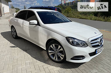 Седан Mercedes-Benz E-Class 2014 в 