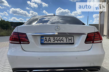 Седан Mercedes-Benz E-Class 2014 в 