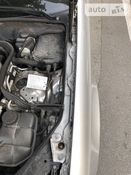 Седан Mercedes-Benz E-Class 2003 в Києві фото 9 Седан Mercedes-Benz E-Class 2003 в Києві