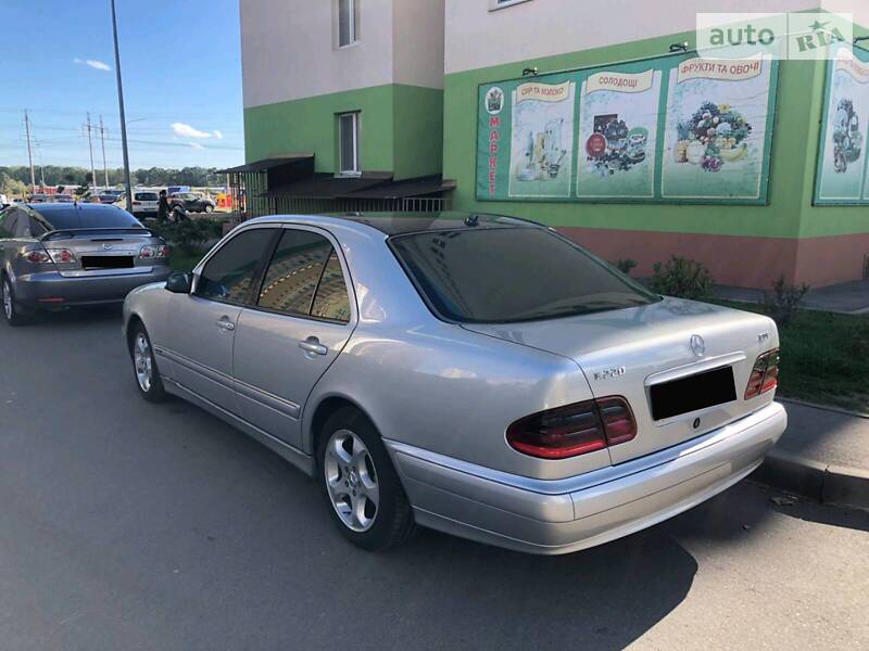 Седан Mercedes-Benz E-Class 1999 в Києві фото 4 Седан Mercedes-Benz E-Class 1999 в Києві