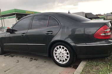 Седан Mercedes-Benz E-Class 2002 в Ивано-Франковске