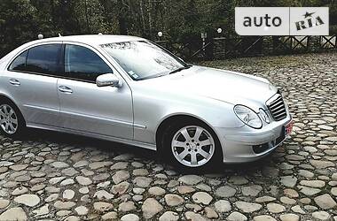 Седан Mercedes-Benz E-Class 2008 в Косове