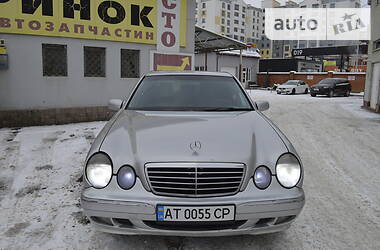 Седан Mercedes-Benz E-Class 2001 в Івано-Франківську