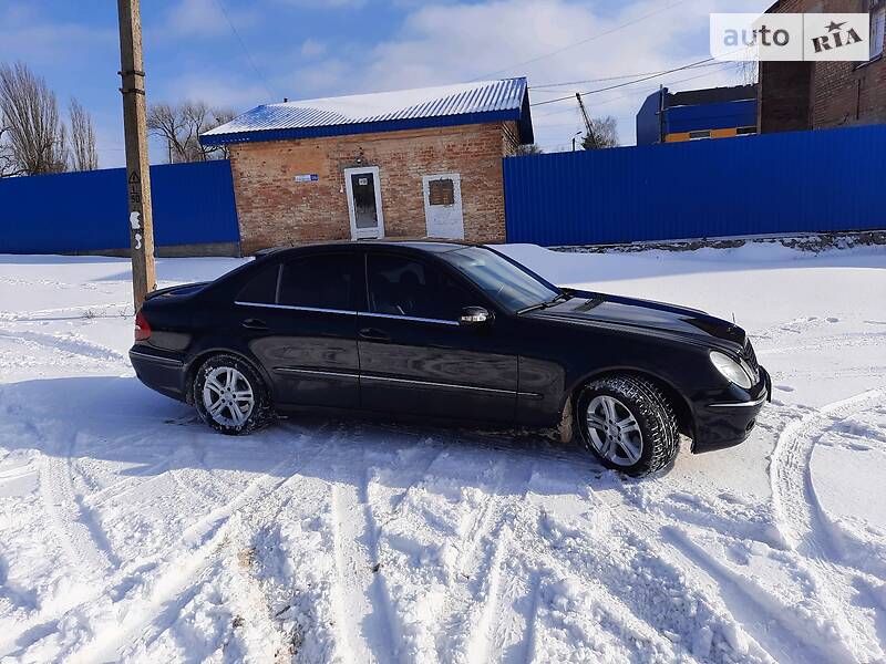 Седан Mercedes-Benz E-Class 2003 в 