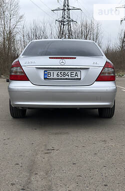 Седан Mercedes-Benz E-Class 2007 в Полтаве