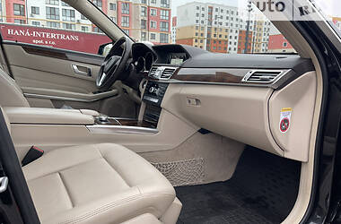 Седан Mercedes-Benz E-Class 2013 в Ровно