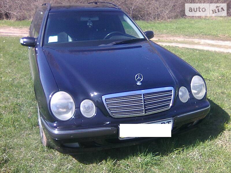 Універсал Mercedes-Benz E-Class 2001 в Лубнах