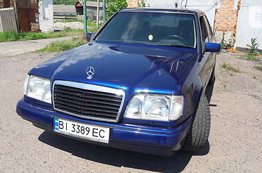 Седан Mercedes-Benz E-Class 1994 в Лубнах