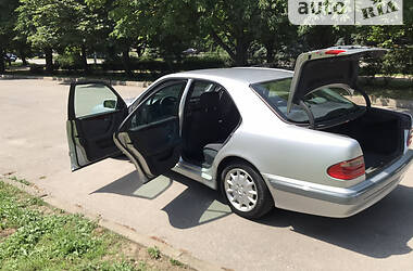Седан Mercedes-Benz E-Class 2000 в 
