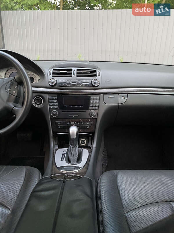 Седан Mercedes-Benz E-Class 2004 в Тернополе