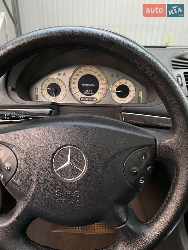 Седан Mercedes-Benz E-Class 2004 в Тернополе