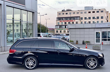 Універсал Mercedes-Benz E-Class 2013 в Києві