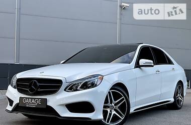 Седан Mercedes-Benz E-Class 2015 в 