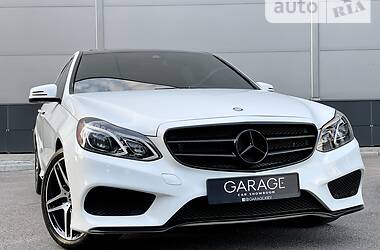 Седан Mercedes-Benz E-Class 2015 в 