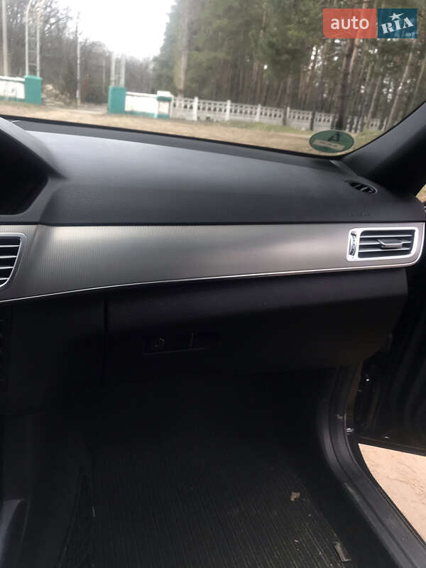 Універсал Mercedes-Benz E-Class 2013 в Гайвороні
