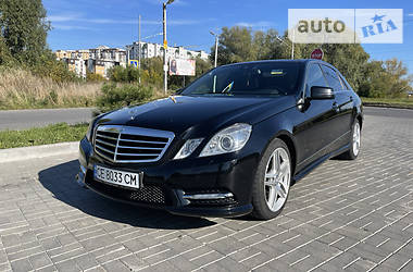 Седан Mercedes-Benz E-Class 2013 в Львове