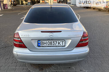 Седан Mercedes-Benz E-Class 2002 в Одессе