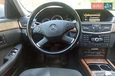 Универсал Mercedes-Benz E-Class 2011 в Киеве