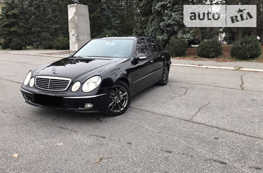 Седан Mercedes-Benz E-Class 2002 в Желтых Водах