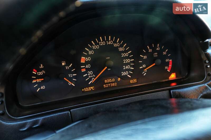 Седан Mercedes-Benz E-Class 1998 в Черновцах