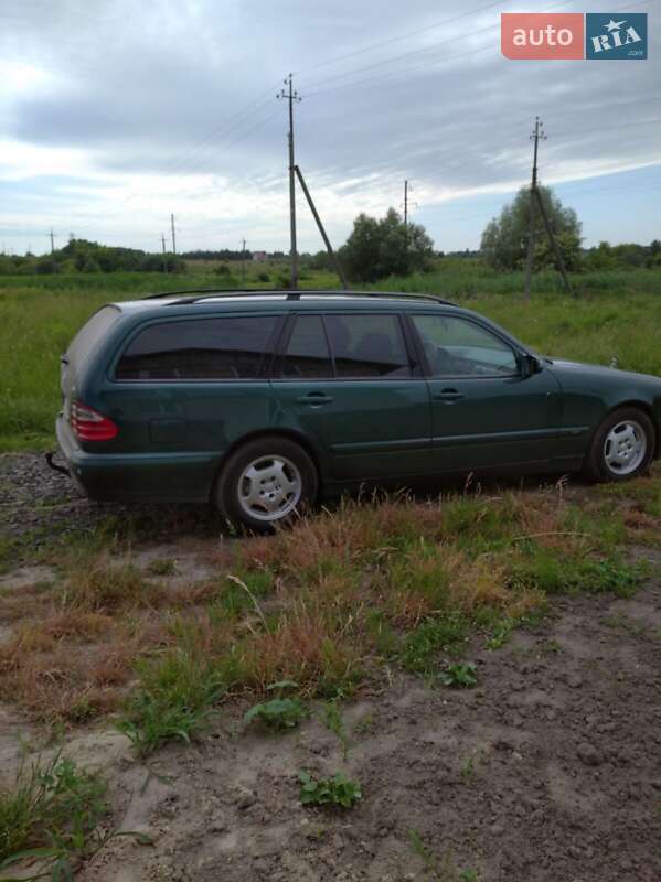 Универсал Mercedes-Benz E-Class 2000 в Рожище