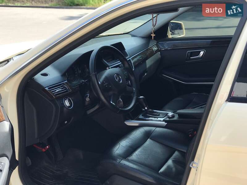 Универсал Mercedes-Benz E-Class 2011 в Нежине