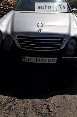 Седан Mercedes-Benz E-Class 1999 в Камне-Каширском