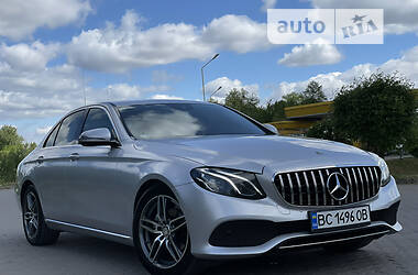 Седан Mercedes-Benz E-Class 2018 в 