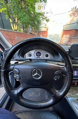 Седан Mercedes-Benz E-Class 2006 в Львове